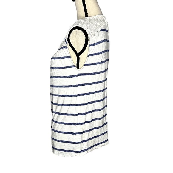Skies Are Blue White Blue Stripe Sleeveless Lace Yoke Round Neck Top Size XS - Picture 4 of 6